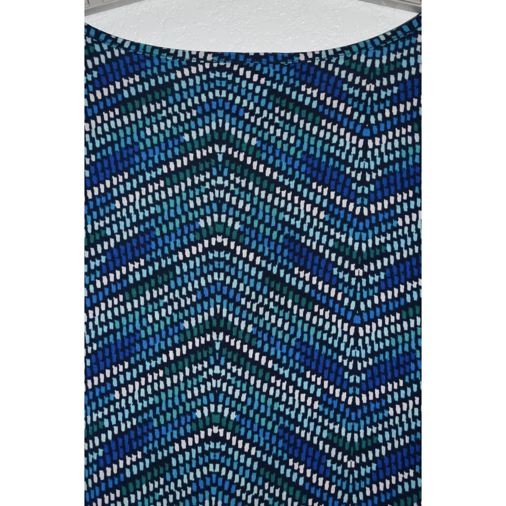 Catherines 3X Sleeveless Stretch Top Lightweigth Geo Print Artsy Breezy Comfy - Picture 11 of 16